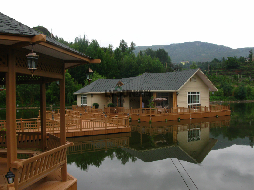 水上生態(tài)木屋